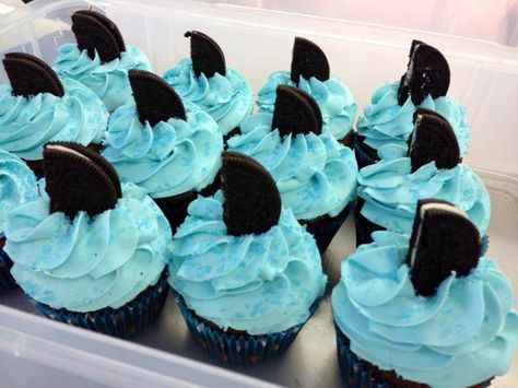 Whale Birthday Party Decorations, Seaworld Birthday Party, Finding Nemo Desserts, Orca Whale Birthday Party Ideas, Scuba Vbs 2024 Snacks, Sea Snacks, Shark Themed Food, Sea Dessert, Food Polls