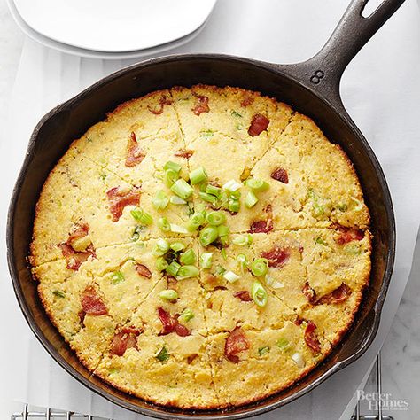 Skillet Corn Bread -- 4 ways Tangerine Bread, Assorted Breads, Skillet Food, Bacon Cornbread, Best Cornbread Recipe, Cast Iron Skillet Cooking, Skillet Corn, Cornbread Recipe Sweet, Lucky Food