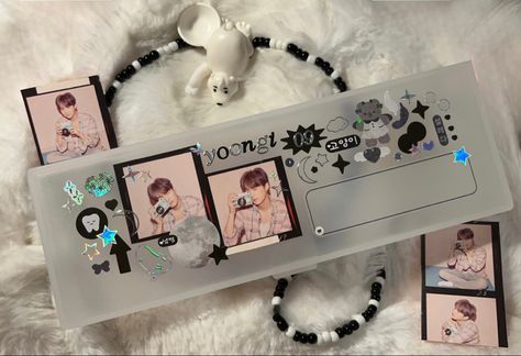 yoongi deco muji pencil case stickers black white Clear Pencil Case Aesthetic Muji, Pencil Case Sticker Deco, Muji Pencil Case Deco, Muji Pencil Case Decoration, Muji Pencil Case Aesthetic, Muji Notebook Cover Ideas, Kpop Pencil Case, Pencil Case Decoration, Muji Pencil