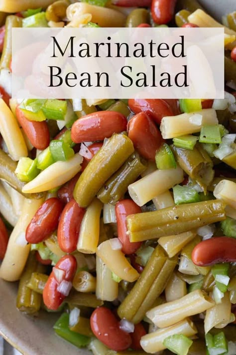 This marinated bean salad is a classic recipe that's perfect for potlucks, bbqs, and cookouts! Marinated Beans Recipe, Marinated Bean Salad, 3 Bean Salad Recipe, Bean Salad Recipes Easy, Easy Summer Salad Recipes, Three Bean Salad Recipe, Summer Potluck Dishes, 3 Bean Salad, Cookout Recipes