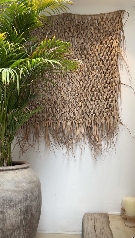 Rattan Wall Art, Surf House Decor, Wall Hanging Plant, Flax Weaving, Coconut Leaves, Yoga Studio Design, Rattan Wall, Macrame Planter, Weaving Wall Hanging