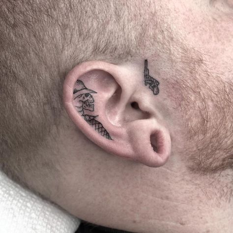 YEE-HAW 🤠☠️👂🩸sick little cowboy skull ear tattoo! Tanner came to me with this concept and I made it happen! A lot of people ask me what are some of my favorite spots on the body to tattoo, and I can say that the ears have become one of them! If you would like to book and appointment for an ear sleeve hit me up! I’m cooking up new designs @spirittattooingsandiego daily! Hit the email button or fill out the book an appointment form on my website 🥰 #eartattoo #eartattoodesign #eartattoos #sandi... Inside Ear, Cowboy Skull, Little Cowboy, Yee Haw, Book An Appointment, I Made It, Ear Tattoo, New Designs, Tatting