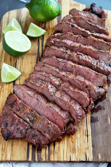 Marinated and grilled carne asada boasts a burst of intense flavor, and it's ideal simply sliced and served, or enjoyed as a filling for everything from fajitas to tacos. Learn how to make the recipe now. #grillrecipes #carneasada #foodal Caprese Dinner, Steak Caprese, Homemade Carne Asada, Fajitas Beef, Steak Recipes Pan Seared, Marinade Steak, Flat Iron Steak Recipes, January Meals, Steak Marinades