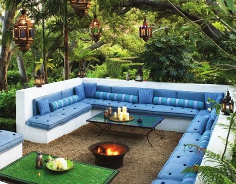 50 Gorgeous Outdoor Patio Design Ideas Fire Pit Decor, Garden Seating Area, Patio Grande, Backyard Seating Area, Fire Pit Furniture, Outdoor Patio Designs, Outdoor Seating Area, Backyard Seating, Backyard Furniture