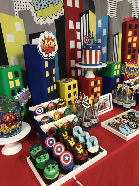 Avengers Theme Birthday, Avengers Birthday Party Decorations, Adventure Birthday Party, Marvel Birthday Party, Marvel Party, Treat Table, Avenger Birthday Party, Spiderman Birthday Party, Second Birthday Ideas