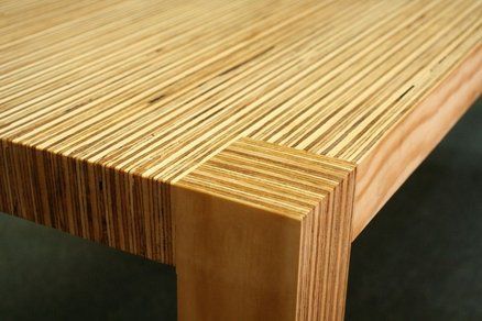 coffee table made of two-inch strips of plywood glued together...i love the striped texture Plywood Countertops, Plywood Bar, Ply Furniture, Plywood Counter, Cnc Furniture Plans, Laminated Plywood, Plywood Coffee Table, Plywood Table, Plywood Design