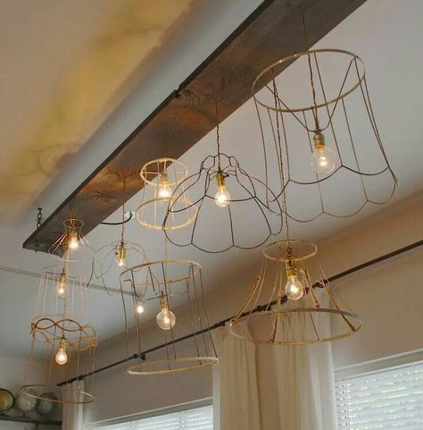 Now I will be looking much closer at old lamp shades. Wire Lampshade, Creative Lamp Shades, Lamp Shade Frame, Antique Lamp Shades, Diy Lampe, Deco Luminaire, Diy Lamp Shade, Antique Lamps, Cool Ideas