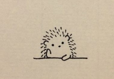 Embroidered Hedgehog Simple, How To Draw A Hedgehog, Hedgehog Drawing Simple, Hedgehog Drawing Cute, Beaver Doodle, Simple Animal Doodles, Hedgehog Outline, Pig Line Art, Raccoon Doodle