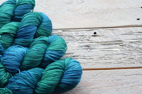 Wool vs. Acrylic Yarn Advantages And Disadvantages, Types Of Yarn, Wool Yarn, The Two, Have You Ever, Acrylic Yarn, Yarn, Wool, Knitting