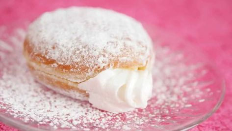 Cream Filled Donut Recipe, Doughnut Filling Recipe, Filled Donut Recipe, Holland Cream, Doughnut Filling, Cream Filling Recipe, Cream Filled Donuts, Donut Filling, Homemade Donuts Recipe