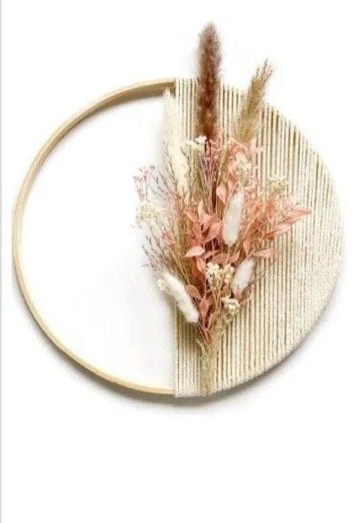 Wall decor ideas Large Wall Decor Ideas, Big Blank Wall, Pola Macrame, Dried Flowers Diy, Diy Fleur, Deco Champetre, نباتات منزلية, Boho Crafts Diy, Diy Boho Decor