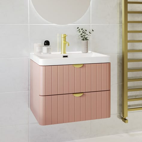 Pink Home Aesthetic, Blush Pink Bathroom, Pink Nurseries, Nursery Blush Pink, Room Aesthetic Pink, En Suite Ideas, Pink Living Room Ideas, Blush Pink Living Room, Pink Room Aesthetic