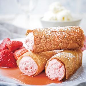 Strawberry Cannoli by Guy Grossi Strawberry Cannoli, Herb Crusted Lamb, Cannoli Desserts, Cannoli Recipes, Italian Desert, Lamb Cutlets, Pizzelle Cookies, Cannoli Shells, Cone Cupcakes