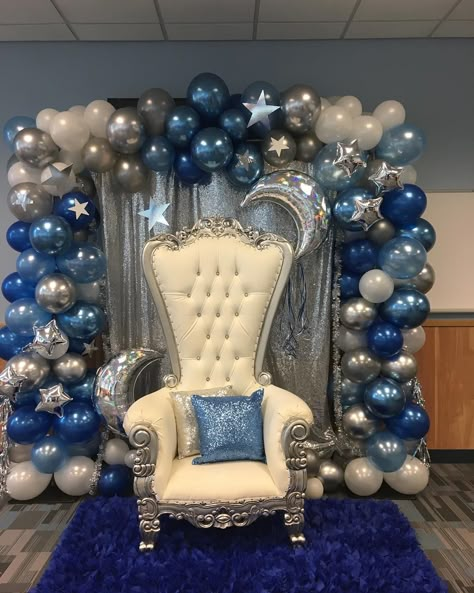 Starry Night Quinceanera Decoration, Star Themed Quinceanera, Under The Stars Quinceanera Theme Decoration, Star Quinceanera Theme, Sweet 16 Throne, Stars Quinceanera Theme, Under The Stars Sweet 16 Decoration, Quinceanera Chair, Starry Night Sweet 16