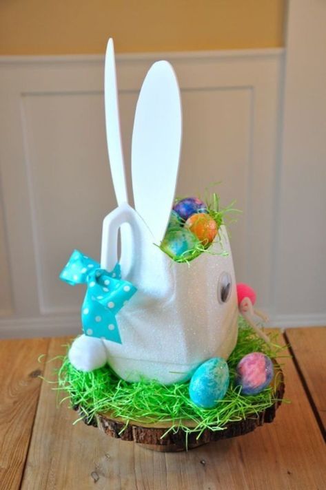 Diy Easter Crafts For Kids, Bunny Milk, Milk Jug Crafts, Diy Easter Crafts, Easter Bonnets, Easter Basket Crafts, Easter Preschool, Easter Bonnet, Milk Jugs