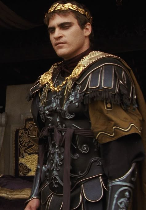 Joaquin Phoenix Gladiator, Commodus Gladiator, Roman General, Connie Nielsen, Gladiator 2000, Gladiator 2, Gladiator Movie, Roman Gladiators, Roman Armor