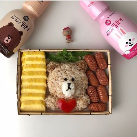 Bento Box Aesthetic, Bento Easy, Kotak Bento, Bento Box Recipes, Japanese Food Art, Cute Bento Boxes, Japanese Food Bento, Kawaii Bento, Bear Recipes