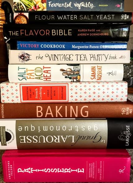 Cook Books Aesthetic, Cooking Book Aesthetic, Kitchen Reference, New Year Vision Board, New Year Vision, Pastry School, Year Vision Board, Cooking Book, Baking Book