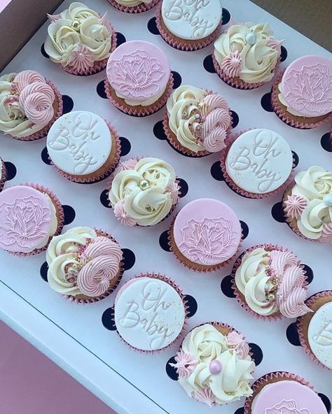 Baby In Bloom Cupcakes Girl, Oh Baby Cupcakes, Boho Baby Shower Cupcakes, Baby In Bloom Cupcakes, Baby Shower Cupcakes Girl, Boho Cupcakes, Girl Shower Cupcakes, Flower Baby Shower Theme, Cake My Day