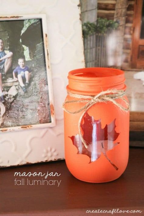 Mason Jar Fall Luminary | Paint and Create Your Own Thanksgiving Mason Jar, Easy Mason Jar Crafts Diy, Fall Mason Jar Crafts, Exterior Flooring, Ceiling Door, Fall Jars, Easy Mason Jar Crafts, Decor Stairs, Fall Mason Jars