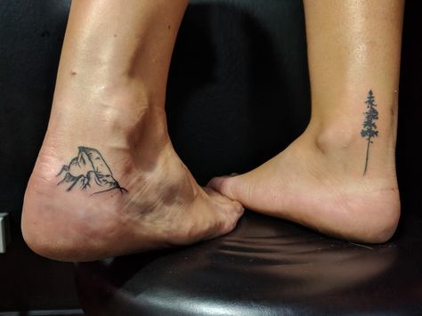 Pine Tree Stick And Poke, Yosemite Tattoo Ideas, Sequoia Tattoo, Lake Tahoe Tattoo, Yosemite Tattoo, Redwood Tattoo, Sharpie Tattoo, Ink Poisoning, Pine Tattoo