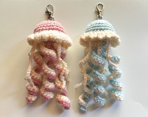 Cute Jellyfish, Crochet Jellyfish, Fit For Life, Hello Kitty Crochet, Crochet Stitches Chart, Crocheted Jellyfish, Crochet Octopus, Crochet Business, Crochet For Boys