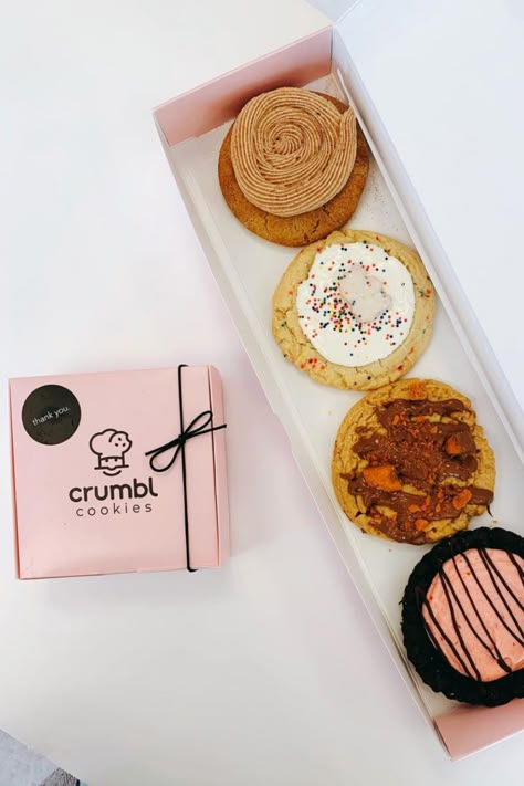 Cookies Packing Ideas, Cookies Aesthetic Packaging, Cookies Packaging Ideas Creative, Cookie Boxes Packaging, Cute Cookie Packaging, Cookies Packaging Ideas, Cookies Business, Cookie Store, Box Of Cookies