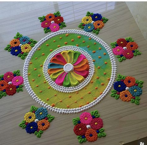 Govardhan Puja Rangoli Design, Rangoli Designs Asthethic, Rangoli 2024 Designs, Circular Rangoli Designs, Rangoli Competition Ideas, Trending Rangoli Design, Rangoli Ideas Creative For Competition, Creative Rangoli Designs For Competition, Very Easy Rangoli Designs Diwali