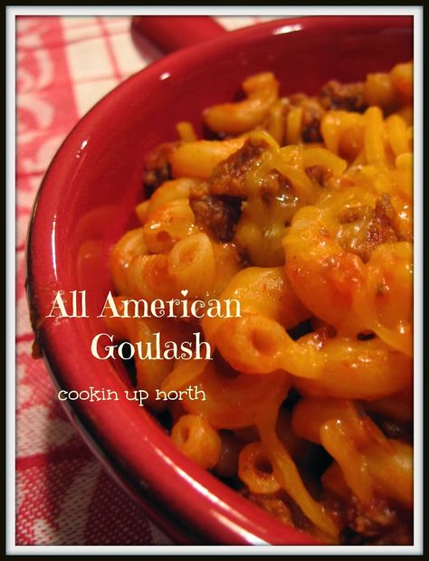 Skillet Goulash, Mr Food Recipes, American Chop Suey, Mr Food, American Goulash, Fast Easy Dinner, Fast Dinner, Orange Food Coloring, Goulash Recipes