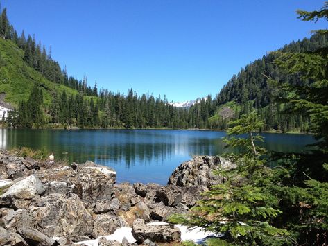 Lake 22 Trail - Washington | AllTrails Pretty Waterfall, Washington Lakes, Washington Hikes, Washington Travel, Bucket List Vacations, Beautiful Hikes, Flowing Water, Alpine Lake, North Cascades