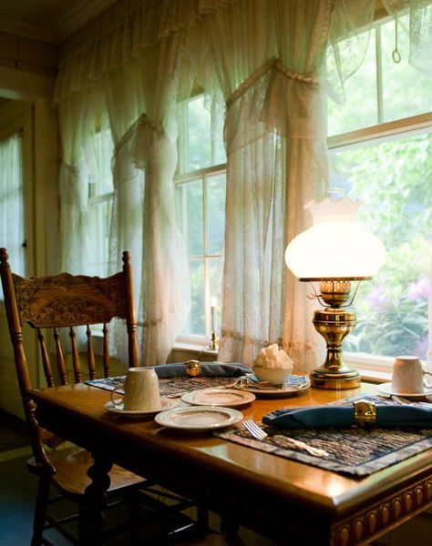 Bed And Breakfast Aesthetic, Country Breakfast, Resort Plan, Victorian Bed, Breakfast Aesthetic, Village Inn, Bed And Breakfast Inn, Old Beds, Boarding House