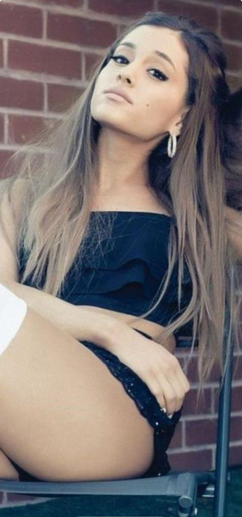 Ariana Grande Legs, Ariana Grande Body, Ariana Grande Bra, Ariana Grande Images, Ariana Grande Album, Ariana Grande Cute, Ariana Grande Photoshoot, Ariana Grande Photos, Ariana Grande Pictures