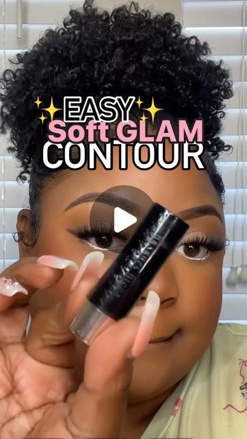 PRIM BEAUTY USA™ on Instagram: "The PERFECT contour sculpt for (round) face shape 😍 ✨SAVE & SEND✨ to your bestie 🥂 . #makeuptutorial #beautytips #makeuptips #beautytutorial #makeupartist #makeup #blackmakeupartist" Contour For Round Face Black Women, Make Up For Square Face Shape, Natural Glam Makeup Round Face, Make Up For, Contouring For Beginners Round Face, Contouring Round Nose, Simply Makeup Natural Looks, Makeup Round Face Shape, Conturing Makeup Round Face