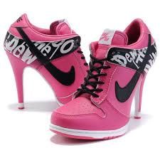 i WANT THIS Jordan High Heels, Jordan Heels, Nike High Heels, Nike Heels, Buy Nike Shoes, Pink Nike Shoes, Mode Shoes, Nike High, High Heel Sneakers