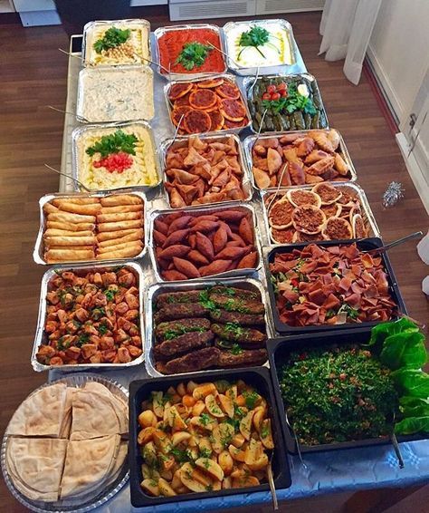 See this Instagram photo by @lebanontimes • 1,888 likes Arabisk Mad, Lebanese Food, Party Food Buffet, Party Food Platters, When Things Go Wrong, Lebanese Recipes, Persian Food, Food Table, Buffet Food