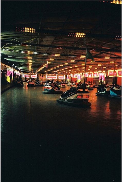 Bumper Cars, A Group Of Friends, Fun Fair, Group Of Friends, Wild And Free, Amusement Park, City Lights, Summer Nights, Life Is Beautiful