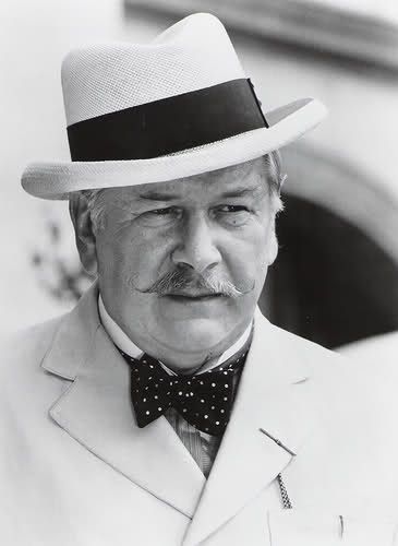 Evil Under The Sun, Peter Ustinov, Agatha Christie's Poirot, Miss Marple, Hercule Poirot, Actrices Hollywood, Character Actor, Film Review, British Actors