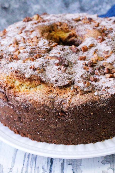 Sour Cream Coffee Cake -My Favorite! Cinnamon Swirl Coffee Cake, Coffee Cake Bundt, Homemade Coffee Cake, Pumpkin Coffee Cakes, Cake Mug, Sour Cream Coffee Cake, Sour Cream Cake, Just A Pinch Recipes, Spice Cake Mix