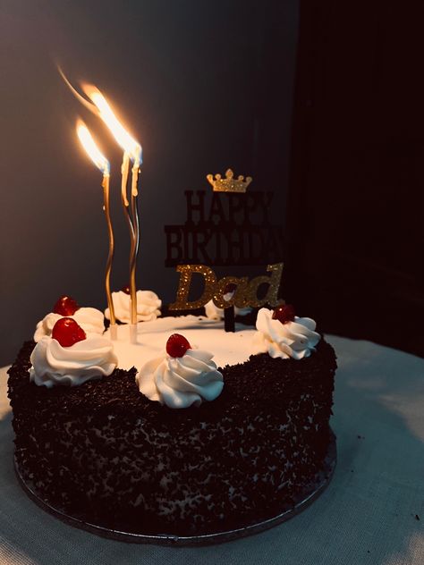 Happy Birthday Papa Cake, Happy Birthday Dad Cake, Birthday Cake For Papa, Cake Snap, Happy Birthday Papa, Amused Quotes, Cake Story, Instagram Captions Clever, Snapchat Streak