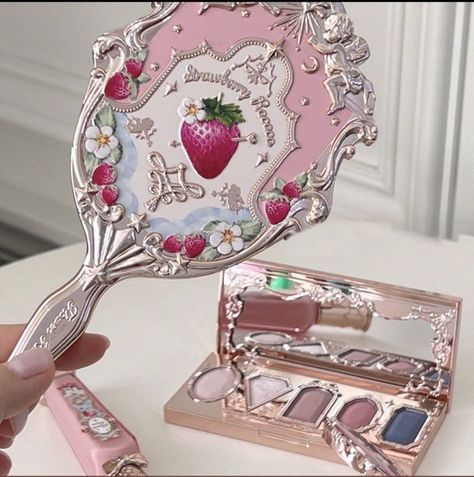 #mirror #strawberry Flower Knows Strawberry Rococo, Strawberry Rococo, Flower Knows, Pretty Pink Princess, Fancy Makeup, Pink Girly Things, Pink Vibes, Beauty Makeup Tips, Makeup Items