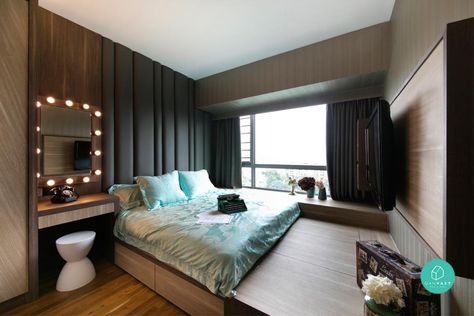 The dark colour scheme, as well as the platform design of this bedroom creates the feeling of stepping into a cosy and sultry cocoon Guest Bedroom Remodel, Small Bedroom Remodel, Platform Design, Bedroom Remodel, Tiny Bedroom, Bedroom Flooring, Bed Frames, Simple Bedroom, Master Bedrooms Decor