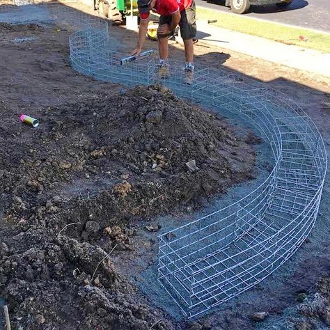 Curved-gabion-setout Curved Gabion Wall, Curved Gabion Retaining Wall, Curved Retaining Wall Ideas, Curved Garden Wall, Gabion Wall Ideas, Gabion Garden Ideas, Gabion Wall Design, Gabion Walls, Gabion Stone