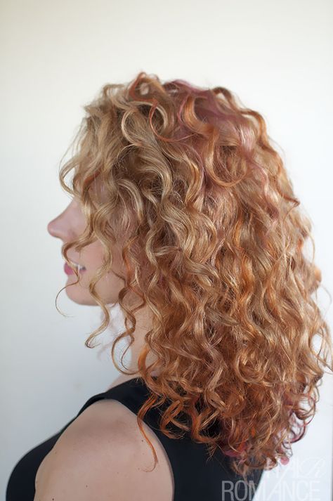 Red And Blonde Curly Hair, Trendy Nails Orange, Strawberry Blonde Curly, Curly Highlights, Long Pink Hair, Nails Orange, Dyed Curly Hair, Red Blonde Hair, Highlights Curly Hair