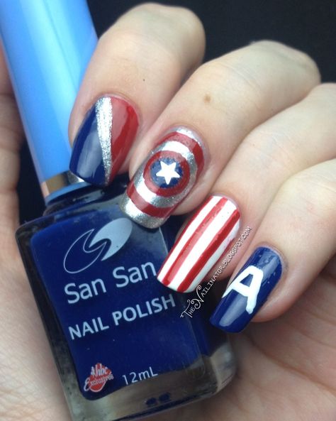 Captain America | The Nailinator Captain America Nails, Nerdy Nails, Superhero Nails, Avengers Nails, Marvel Nails, Disney Nail Art, Frozen Nails, America Nails, Unghie Nail Art