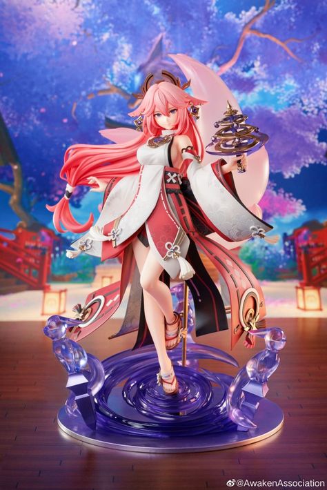 Pink Figures, Genshin Impact Yae Miko, Best Cosplay Ever, Anime Figurine, Statues For Sale, Yae Miko, Anime Toys, Anime Figurines, Figure Poses