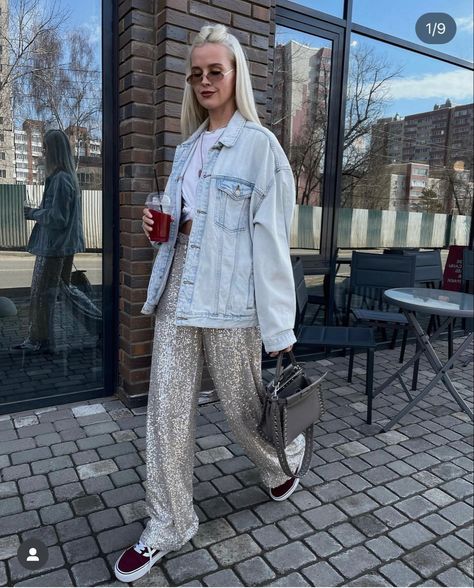 Sequin Pants Casual, Sequin Pants Casual Outfit, Glitter Trousers Outfits, Sequined Pants Outfit, Wide Leg Sequin Pants Outfit, Sequin Pants Outfit Casual, Sequin Joggers Outfit, Silver Sequin Pants Outfits, Glitter Pants Outfit