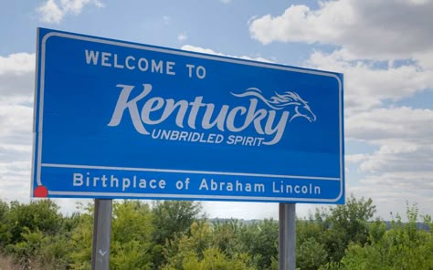 Kentucky Kentucky Girl, Big Blue Nation, Go Big Blue, My Old Kentucky Home, Kentucky Home, Road Trip Planning, Natural Park, University Of Kentucky, Louisville Kentucky