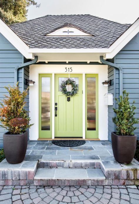 12 Fresh New Front Door Colors to Welcome You Home - https://freshome.com/fresh-new-front-door-colors/ Gray Front Door Colors, Modern Exterior Paint Colors, Green Front Door, Best Front Door Colors, Best Front Doors, Green Front Doors, Front Door Paint Colors, Door Colors, Door Paint Colors