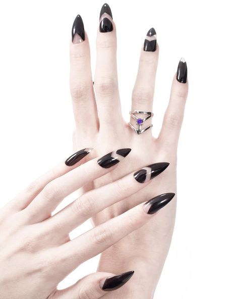 Occult Nails, Rei Aesthetic, Violet Colour, Midi Rings Silver, Unghie Nail Art, Witchy Nails, Nails For Summer, Goth Accessories, Gothic Nails