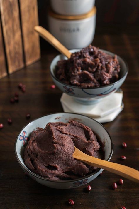 Azuki Recipe, Azuki Bean Recipes, Bean Paste Recipe, Sweet Red Bean Paste, Homemade Beans, Azuki Bean, Sweet Red Bean, Paste Recipe, Red Bean Paste